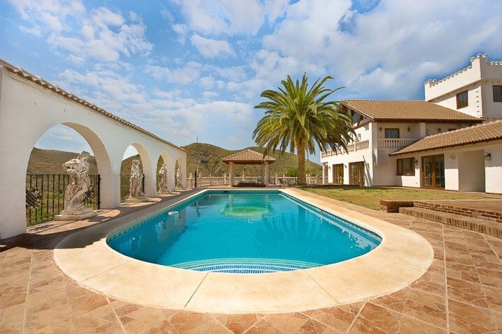 Villa in Alhaurin el Grande, Andalusia, Spain 2 - 14277584