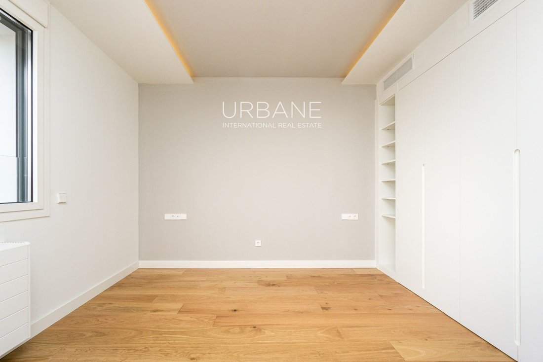 Apartment in Eixample, Barcelona, Spain 5 - 13843550