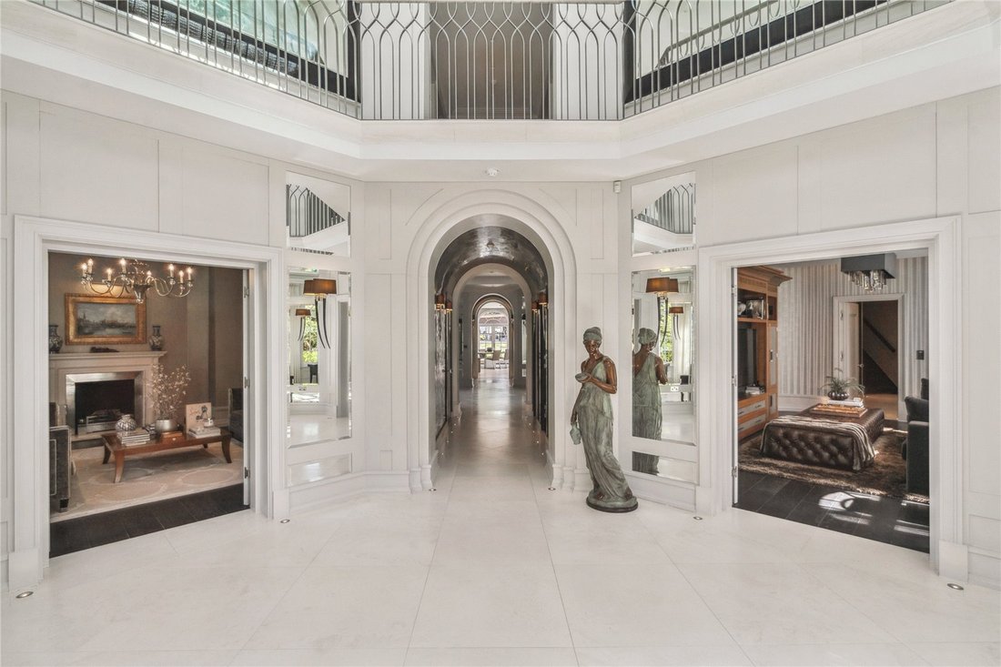 Priory Drive, Stanmore, Middlesex In Stanmore, England, United Kingdom