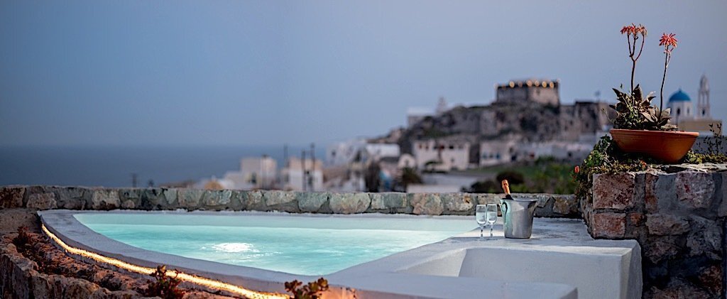 Villa in Thira, Aegean, Greece 2 - 14279579