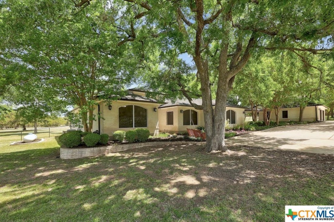 House in Liberty Hill, Texas, United States 2 - 14281494