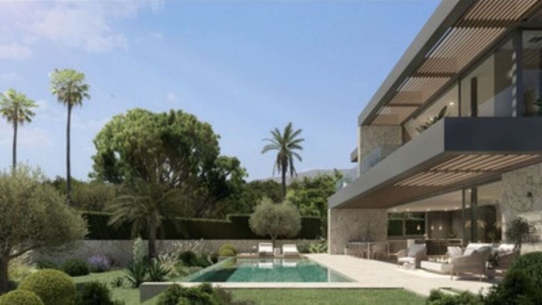 Villa in Centro, Malaga, Spain 3 - 14281495