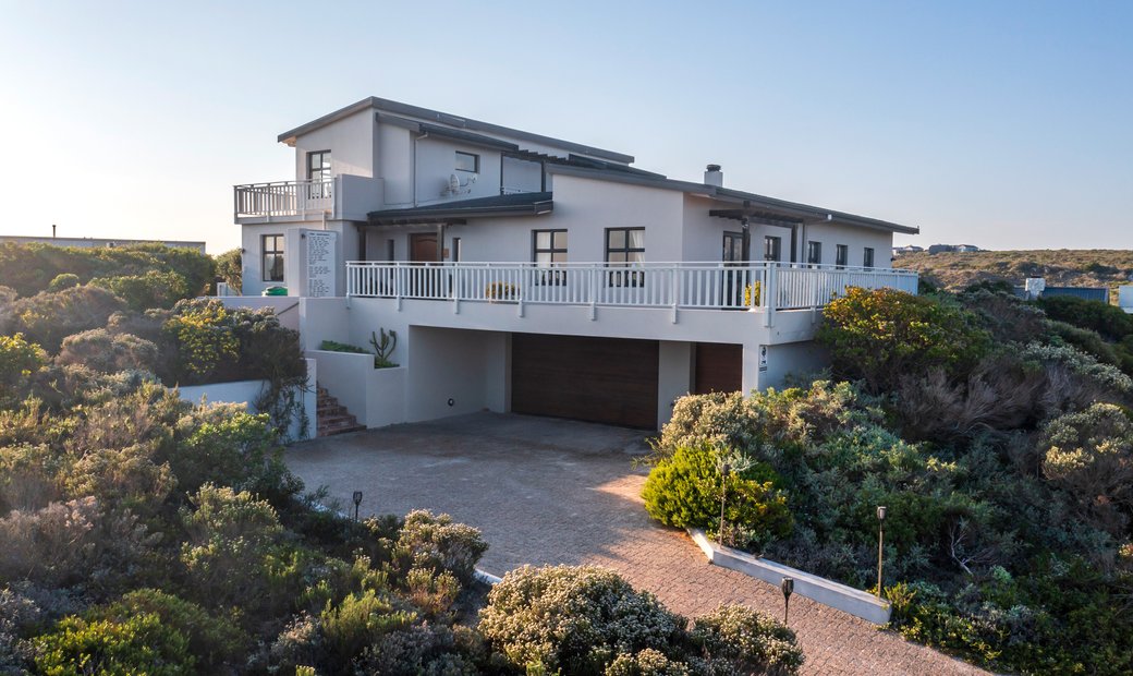 Breathtaking Unique Property With 360° In Gansbaai, Western Cape, South ...