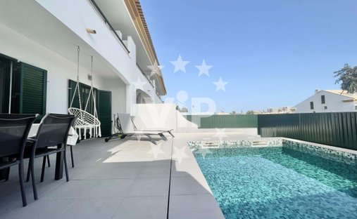 Townhouse en Olhos de Agua, Algarve, Portugal 1
