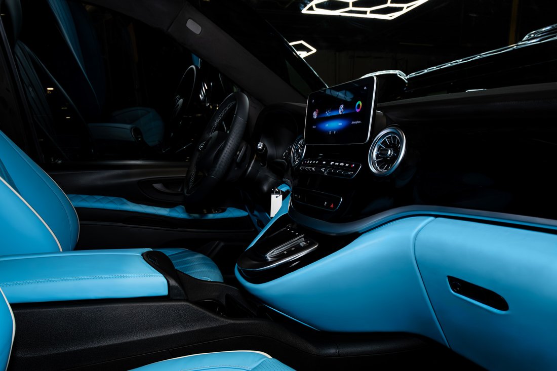 Limousine in Mount Laurel Township, New Jersey, United States 4 - 14279543