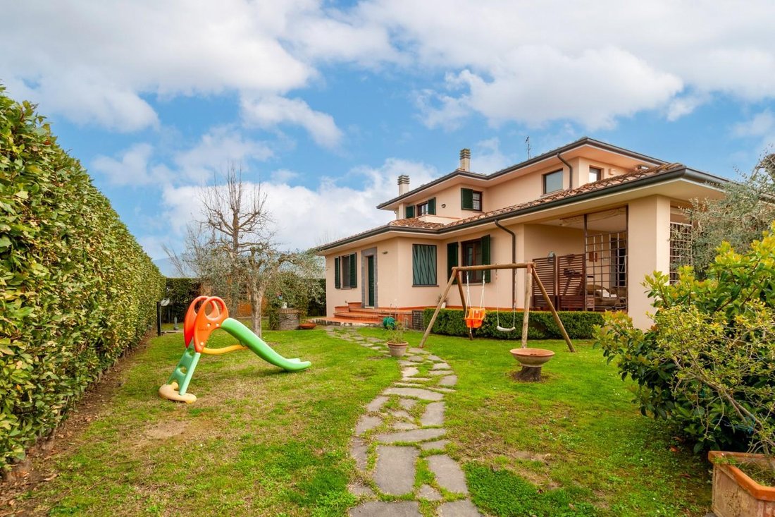 Villa in Ghezzano-Colignola Mezzana-Campo, Cascina, Tuscany 3 - 14282049