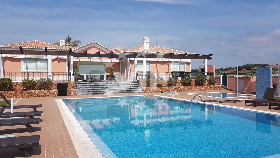Villa in Quelfes, Algarve, Portugal 4 - 14279669