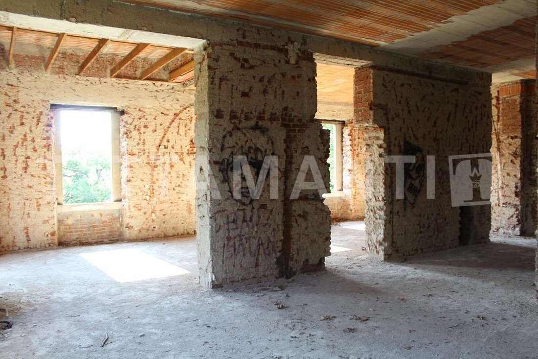 Villa à Malnate, Lombardie, Italie 5 - 14282397