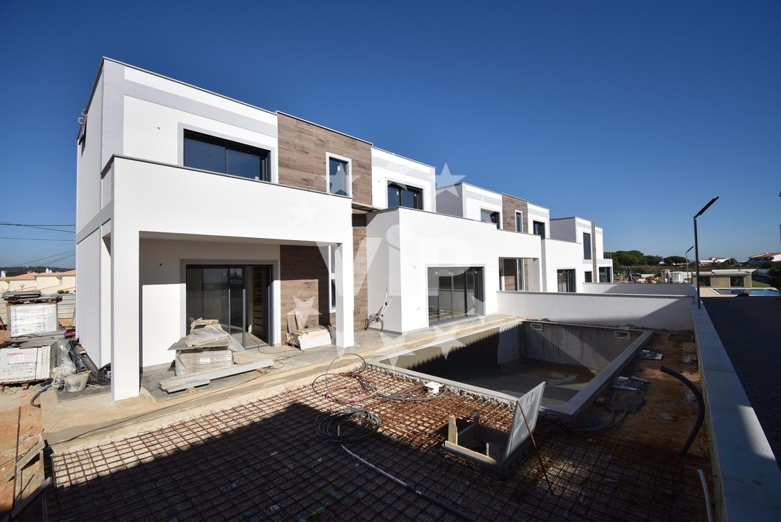 Townhouse in Olhos de Agua, Algarve, Portugal 2 - 14280050