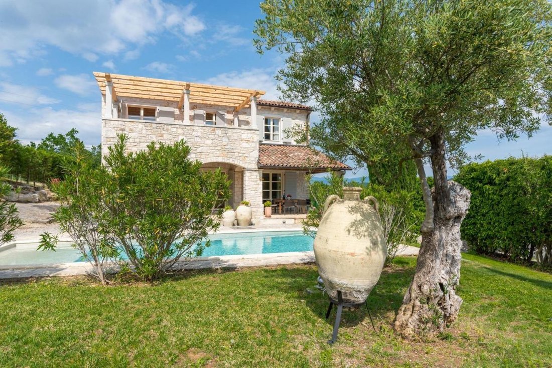 House in Jezerane, Lika-Senj County, Croatia 2 - 14280703