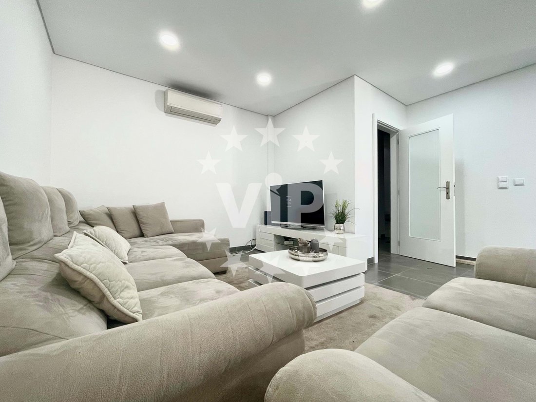 Townhouse in Olhos de Agua, Algarve, Portugal 4 - 14279661