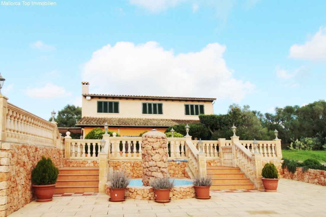 Villa in Palma, Balearic Islands, Spain 2 - 14282068