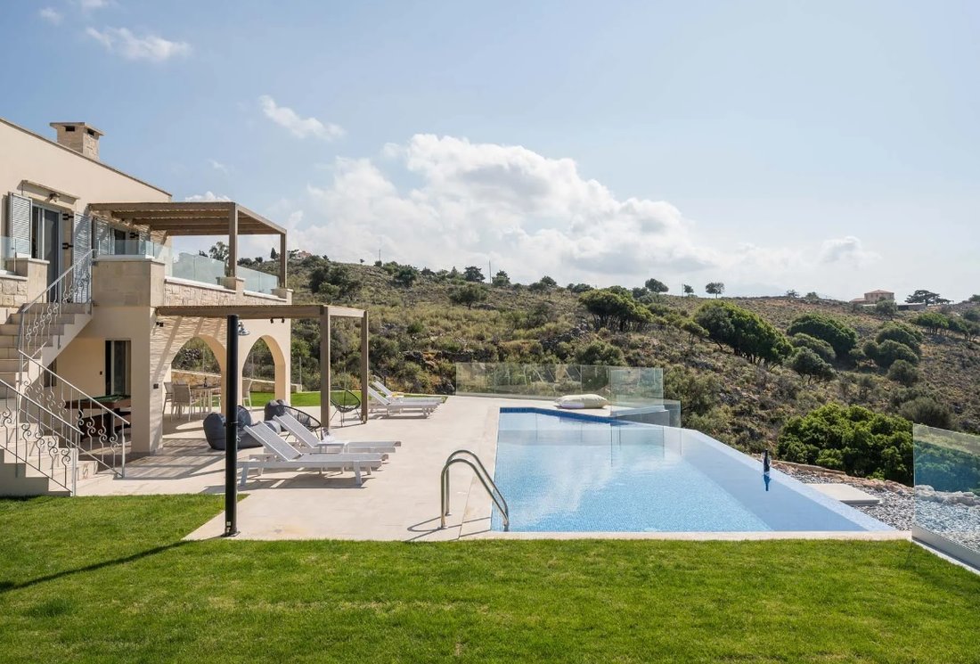 Villa in Apokoronas, Greece 2 - 14280674