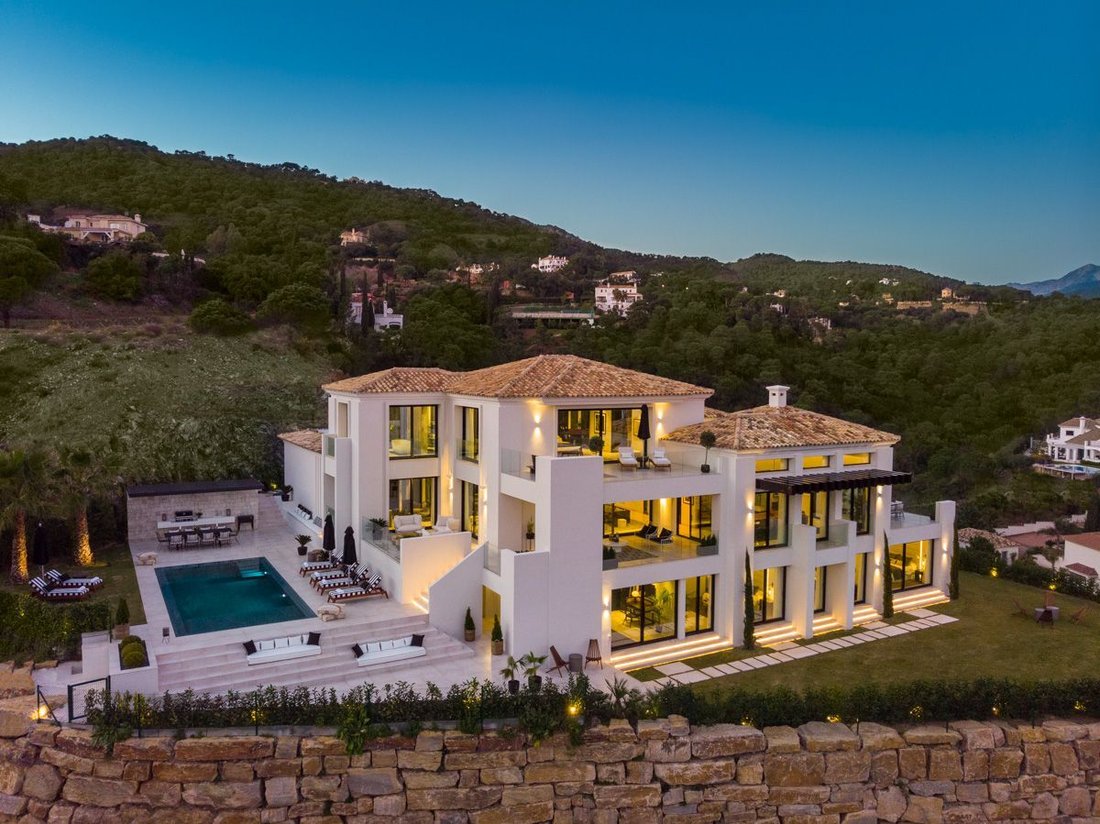 Villa in Benahavis, Andalusia, Spain 3 - 14281531