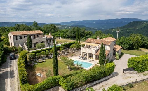 House in Jezerane, Lika-Senj County, Croatia 1