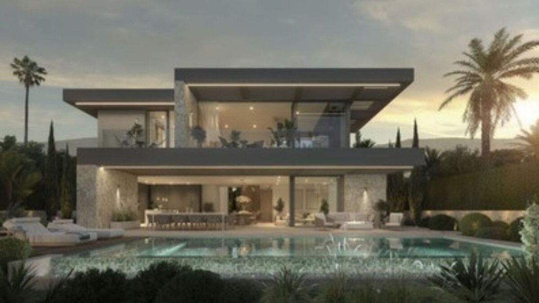 Villa in Centro, Malaga, Spain 1 - 14281495