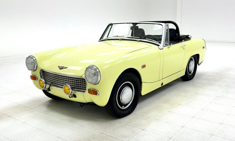 Cabriolet in Morgantown, United States 1 - 14280919