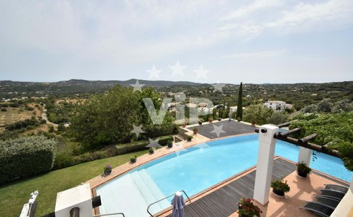 Villa in Loule (Sao Clemente), Algarve, Portugal 1