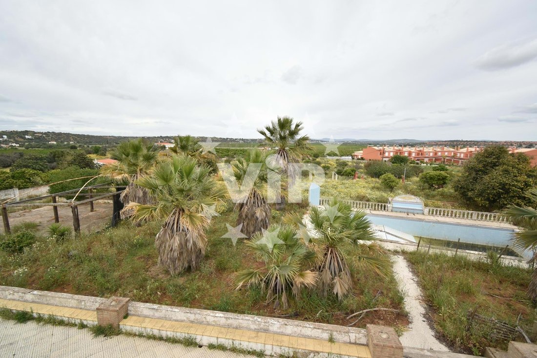 Villa in Alcantarilha, Algarve, Portugal 1 - 14280025