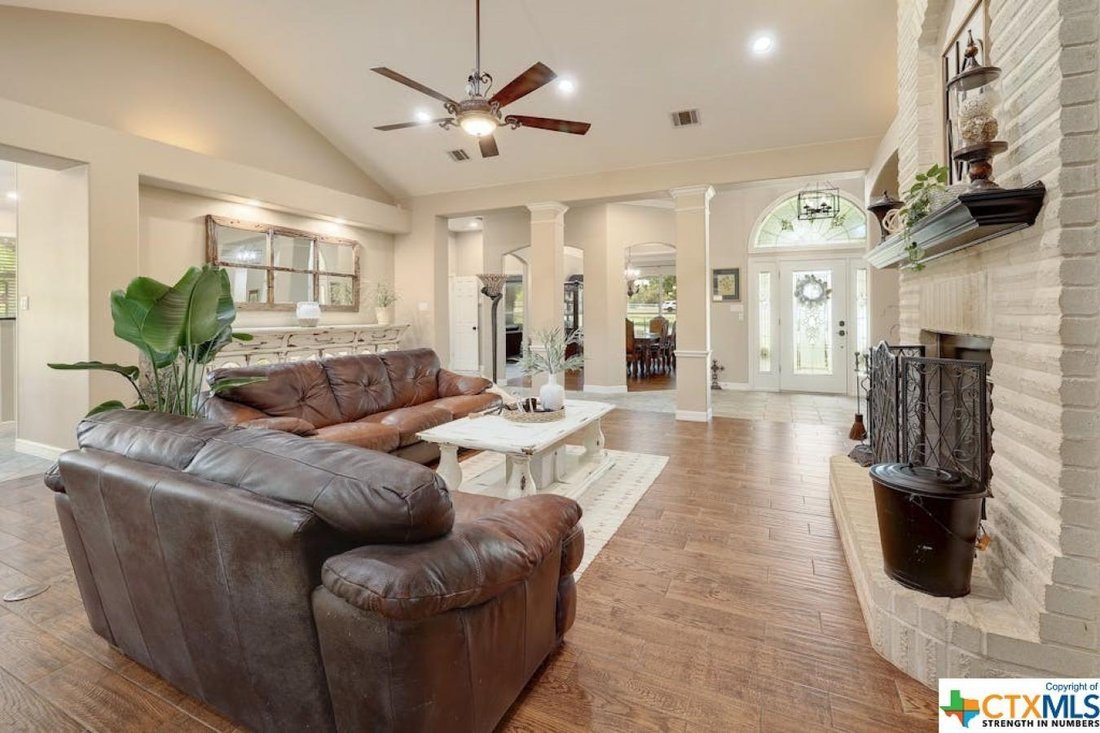 House in Liberty Hill, Texas, United States 4 - 14281494