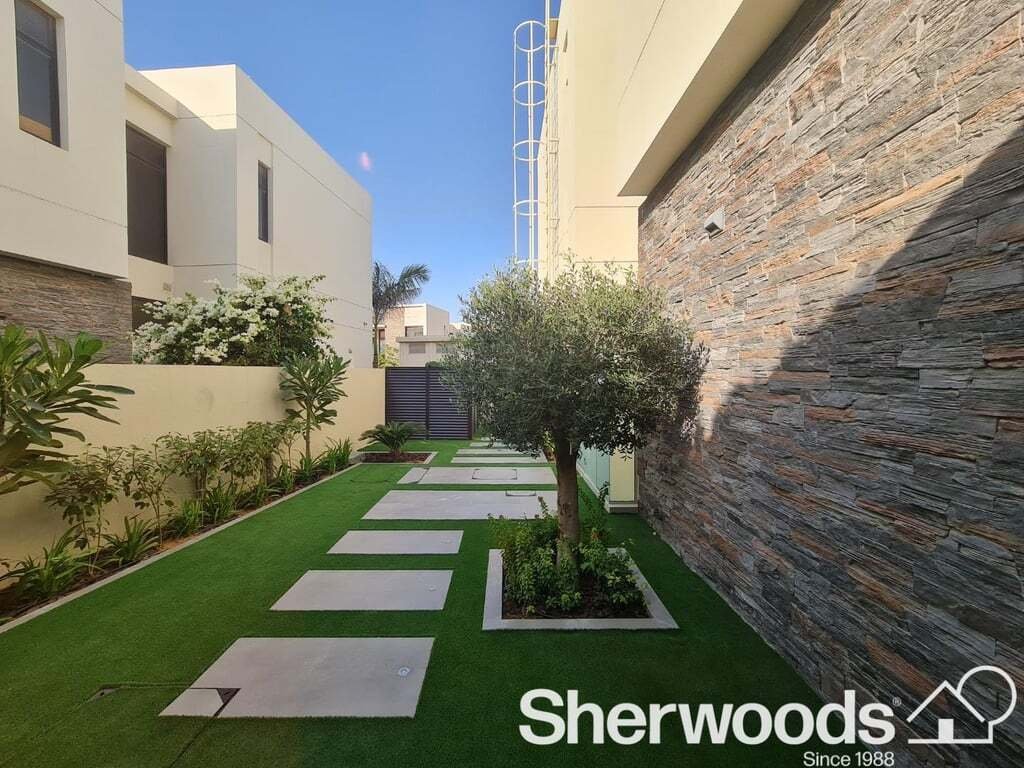 Villa in Damac Hills, Dubai, United Arab Emirates 3 - 14284420