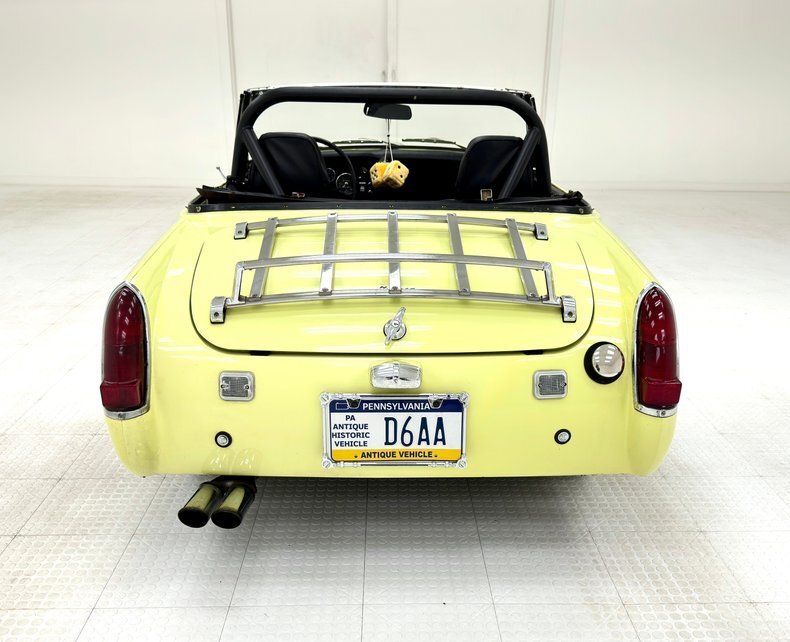Cabriolet in Morgantown, United States 4 - 14280919