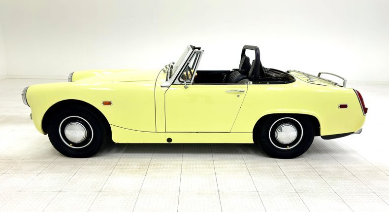 Cabriolet in Morgantown, United States 2 - 14280919