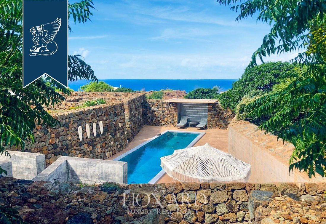 Villa in Pantelleria, Sicily, Italy 1 - 14282777