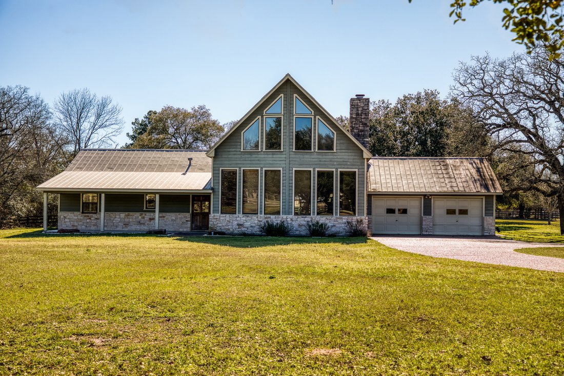 2521 Highway 36, Bellville, Tx, 77418 In Bellville, Texas, Stati Uniti ...