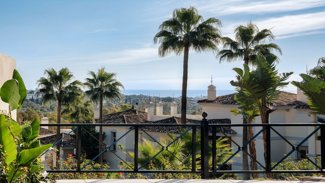 Apartment in Puerto Banus, Marbella, Spain 3 - 14284649