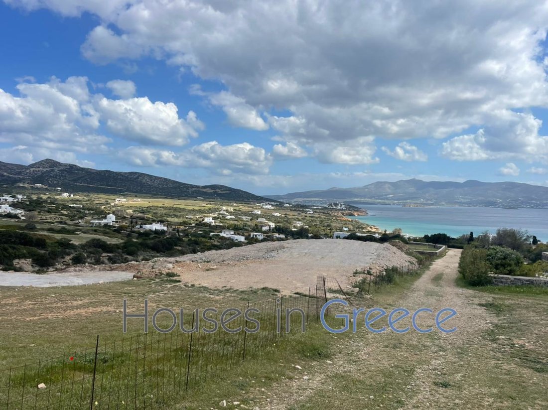 Land in Antiparos, Aegean, Greece 5 - 14284647