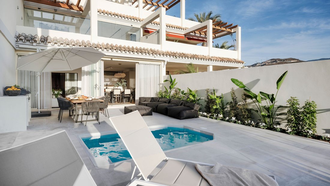 Apartment in Puerto Banus, Marbella, Spain 1 - 14284649