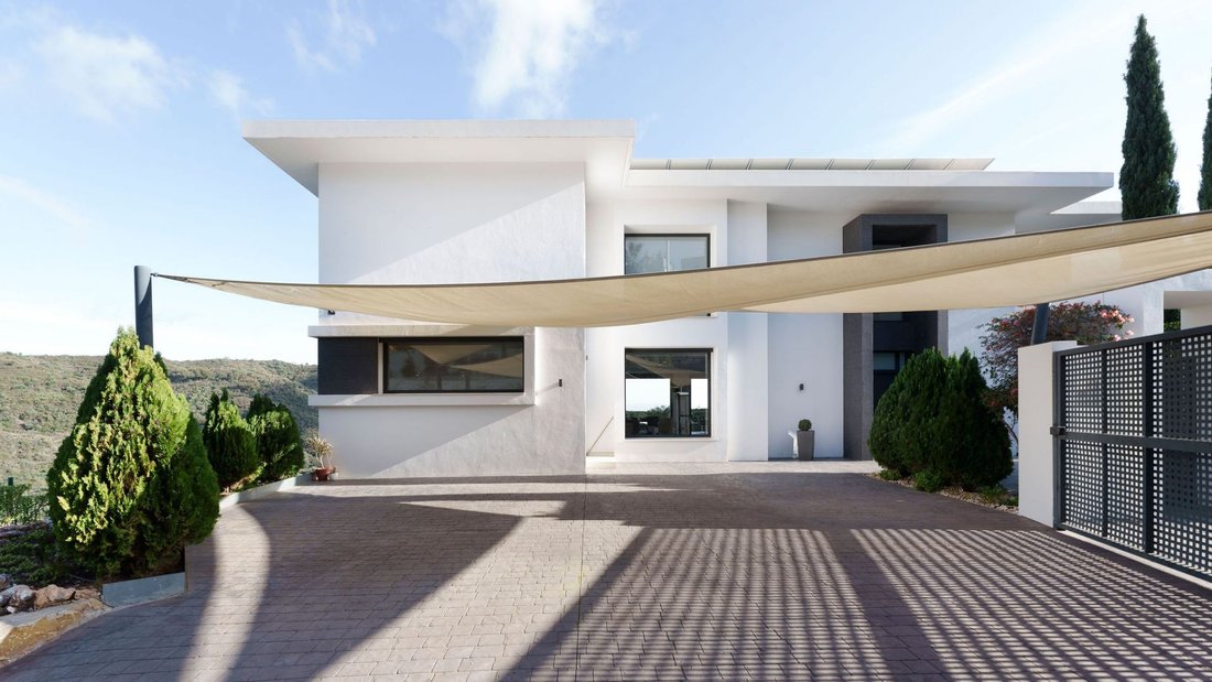 Villa in Puerto Banús, Marbella, Spanien 3 - 14284653