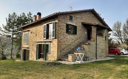 Farm Ranch in Gubbio, Umbria, Italy 1
