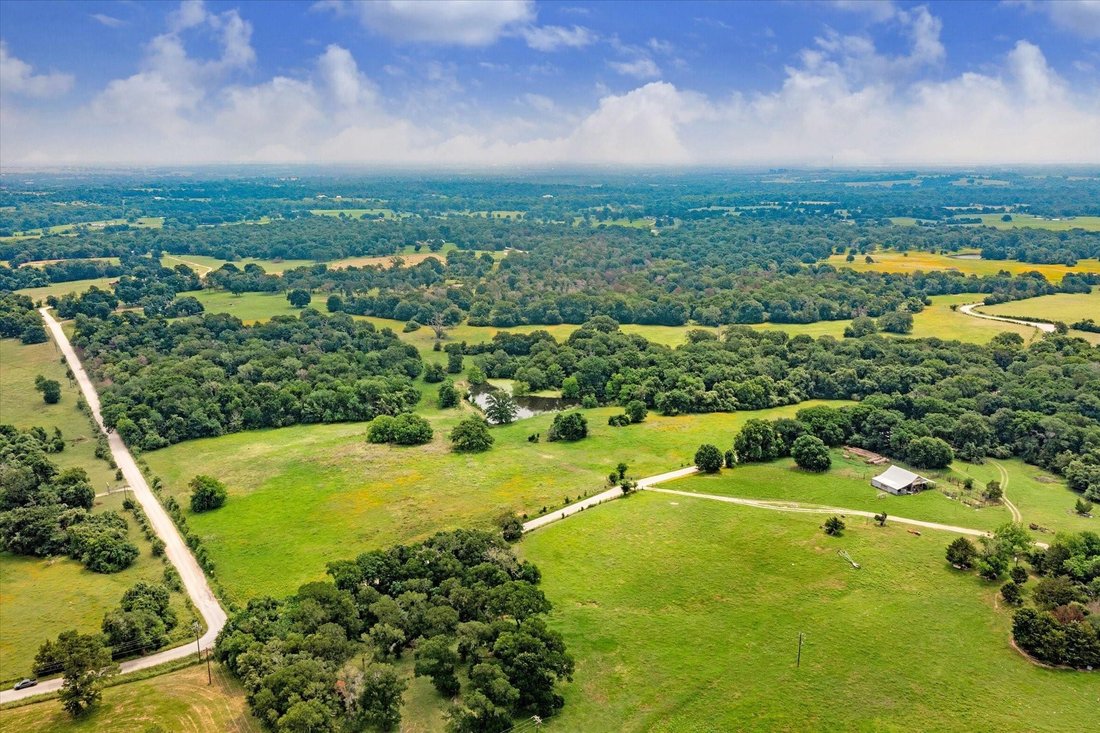 2320 N Meyersville Road In Brenham, Texas, United States For Sale (14289847)