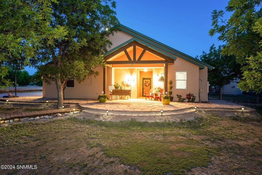 House in Las Cruces, New Mexico, United States 3 - 14286086