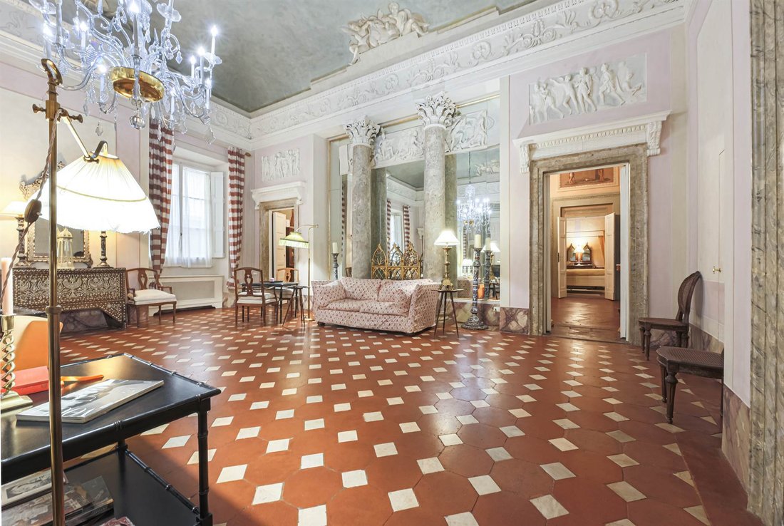 Apartment in Center, Florence, Tuscany 3 - 14286526