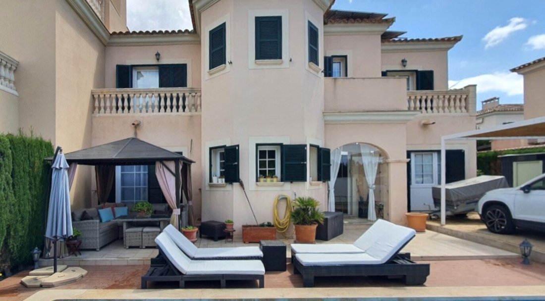 Villa in Llucmajor, Balearic Islands, Spain 2 - 14288051