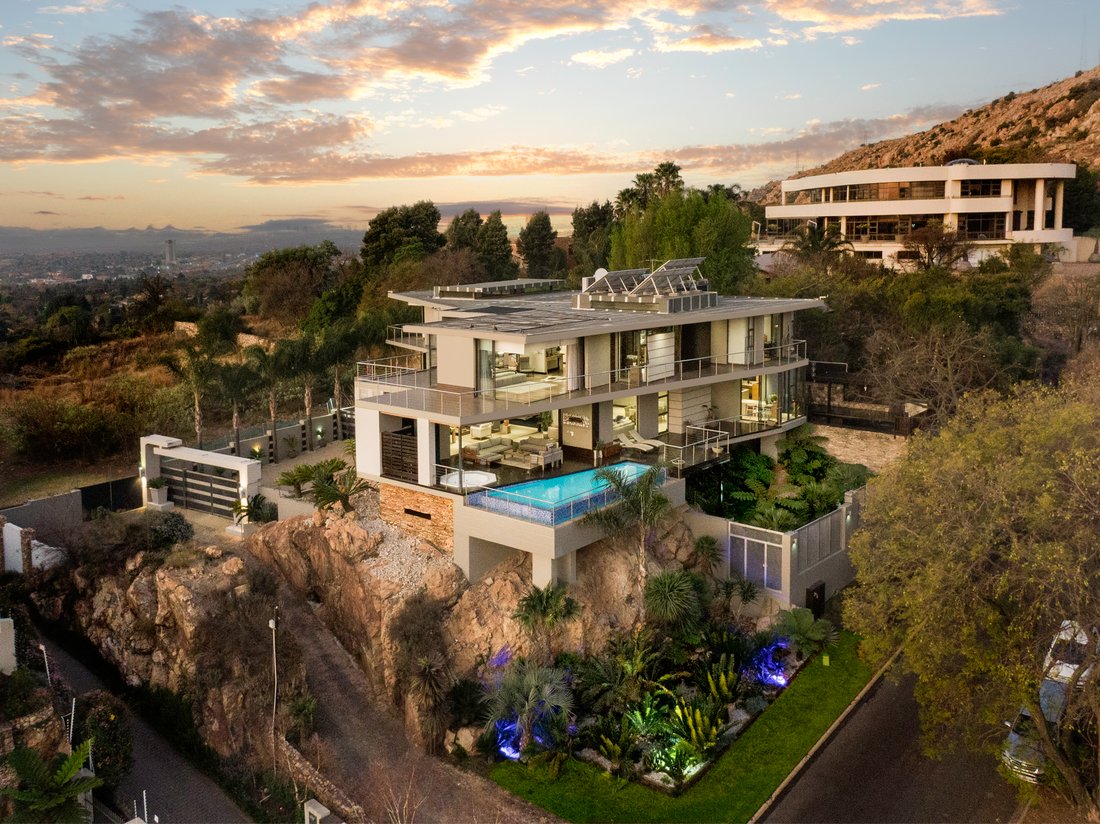 House in Bedford Gardens, Gauteng, South Africa 3 - 14290888