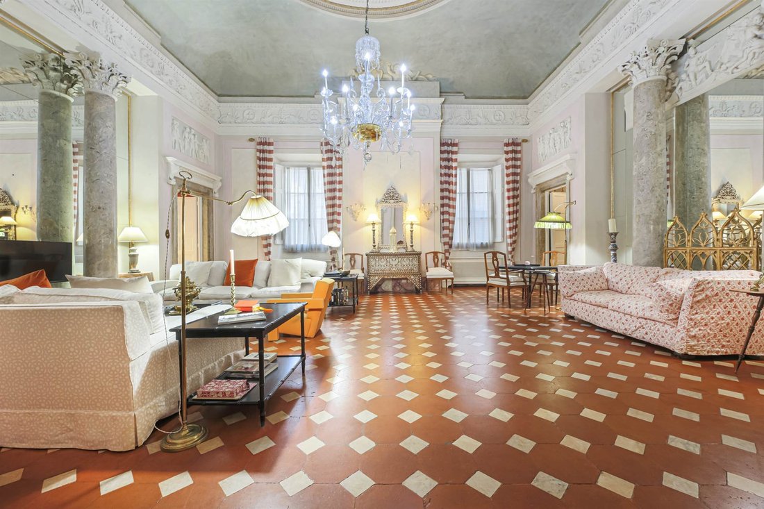 Apartment in Center, Florence, Tuscany 2 - 14286526