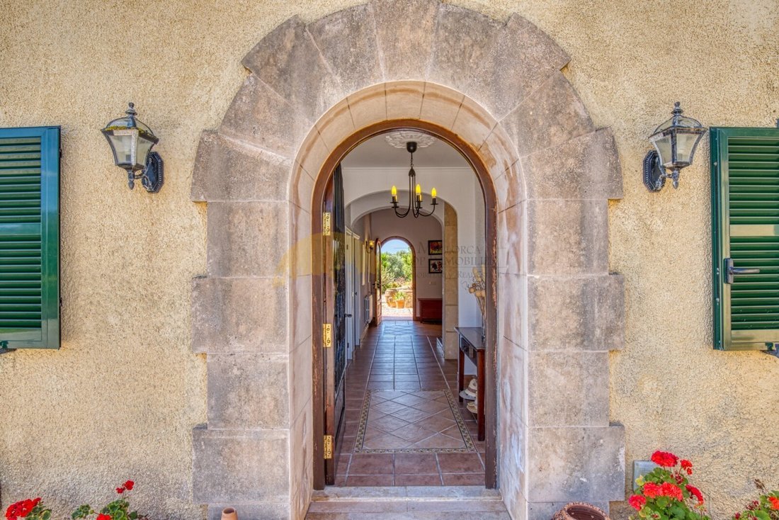 Villa in Llucmajor, Balearic Islands, Spain 3 - 14288118