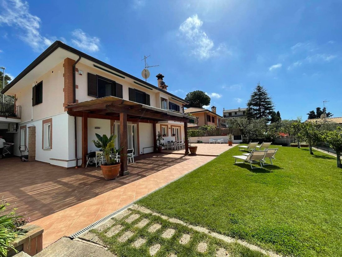 Villa in Sperlonga, Lazio, Italy 2 - 14286551