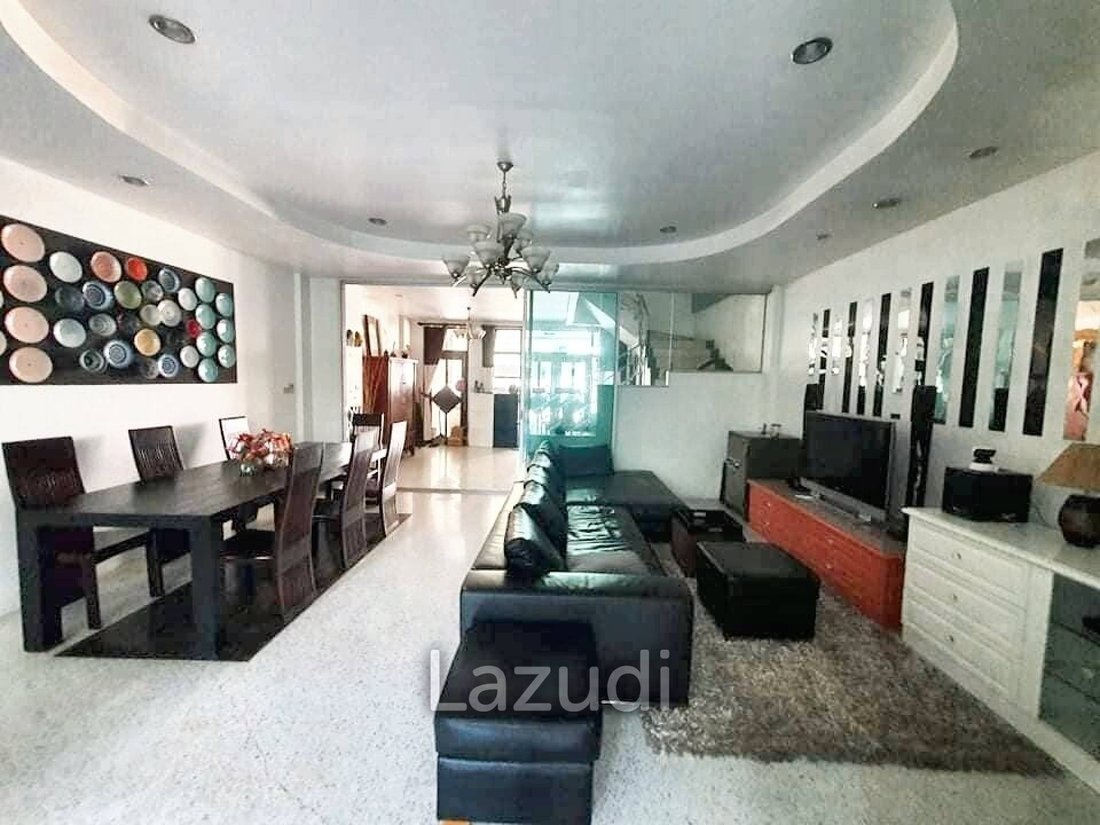 House in Bangkok, Krung Thep Maha Nakhon, Thailand 3 - 14293547