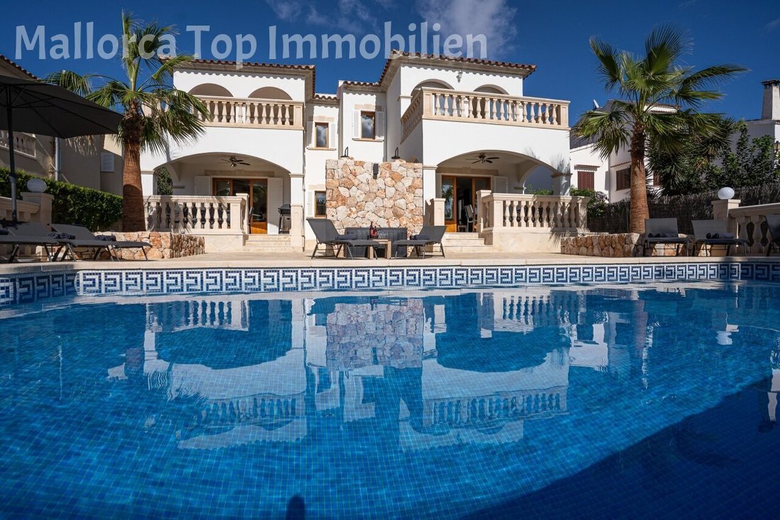 Villa in Llucmajor, Balearic Islands, Spain 1 - 14288144