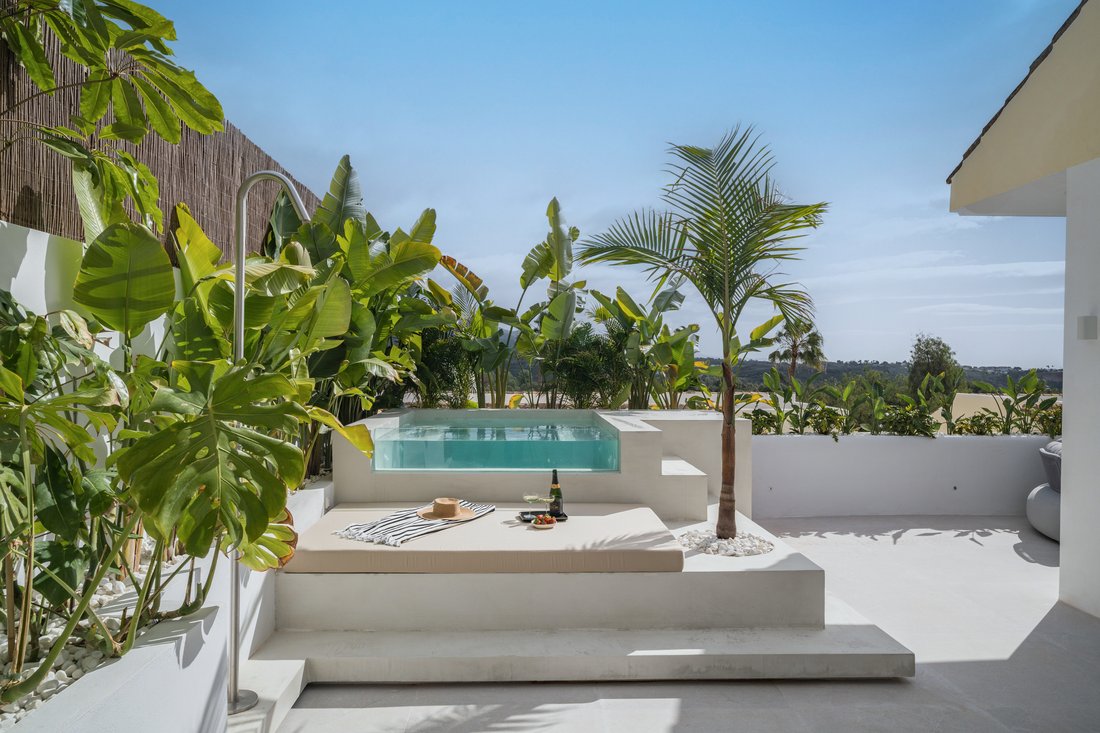 Villa in Nueva Andalucia, Marbella, Spain 1 - 14294157