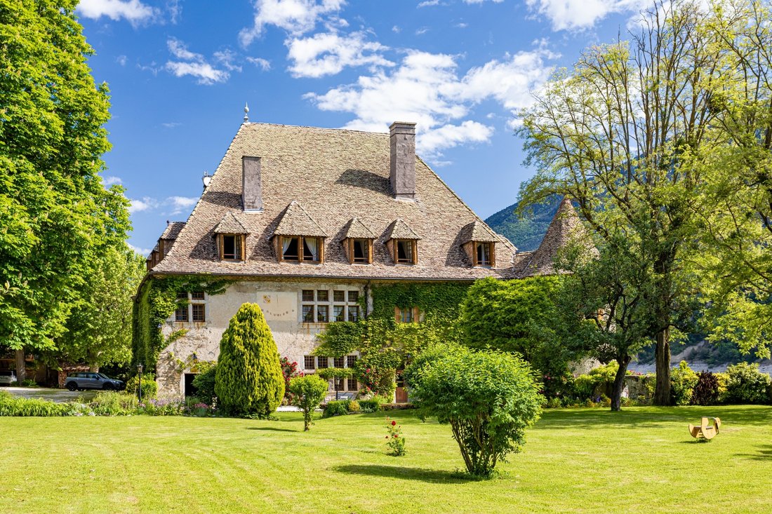 Exceptional Property On The Shores Of In Grenoble, Auvergne Rhône Alpes