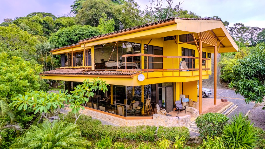 Finca in Ciudad Colón, San José Province, Costa Rica 1 - 14294311