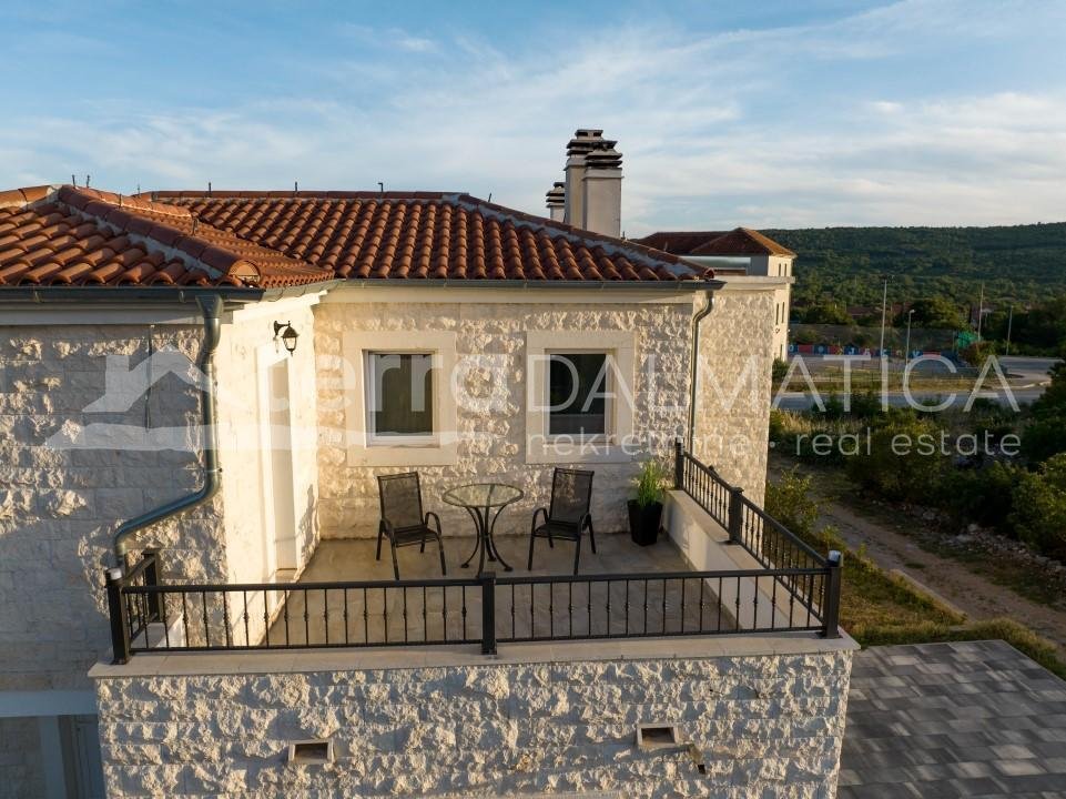 Villa in Dubrava kod Sibenika, Sibenik-Knin County, Croatia 4 - 14296853