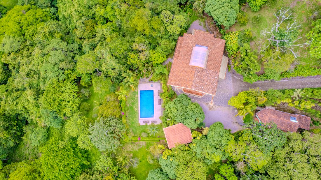 Finca in Ciudad Colón, San José Province, Costa Rica 4 - 14294311