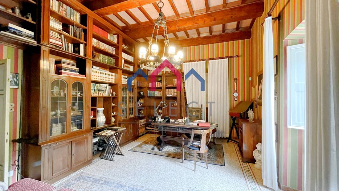 Villa in Bagni di Lucca, Tuscany, Italy 2 - 14295822